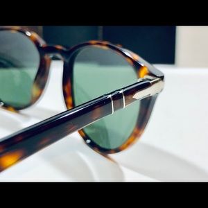 persol saratoria round
